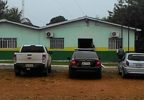 262015-101445-commira.jpg