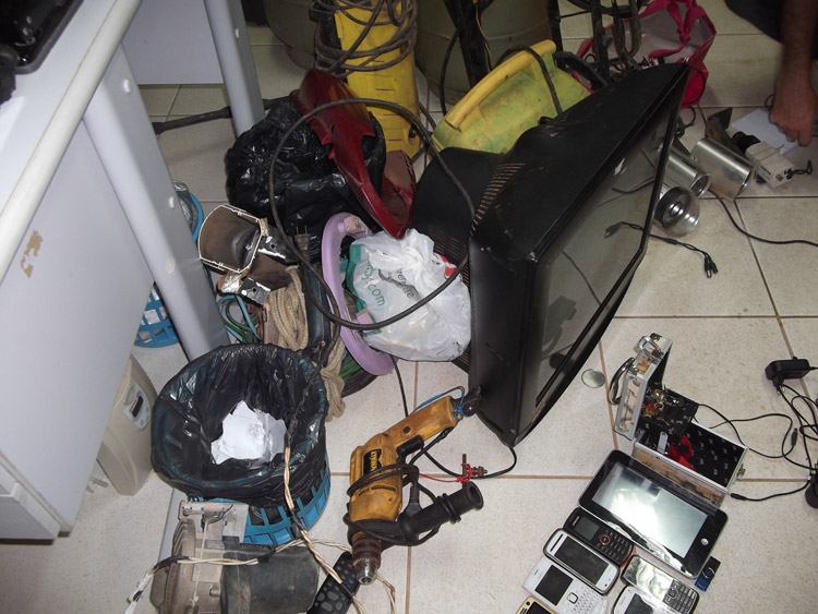 342013-114756-pol2.jpg