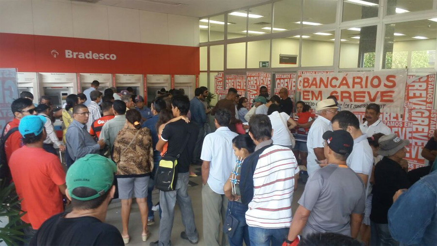 6102016-200259-bancos-greve-auto.jpg