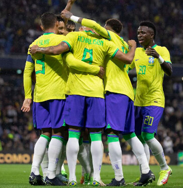 Copa: com chances de classificação, Brasil e Suíça duelam pelo Grupo G