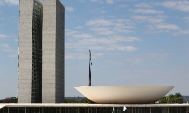 Câmara aprova delegacias 24 horas para mulheres
