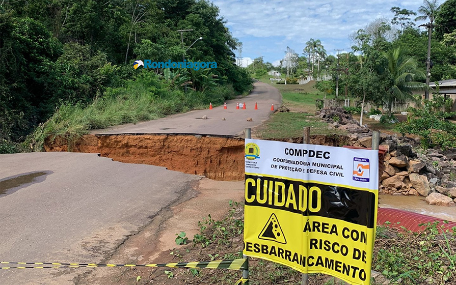 Vídeo: obras na estrada de Santo Antônio só começam quando nível das águas baixar