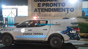 Tiroteio em salão de beleza deixa casal baleado na zona leste