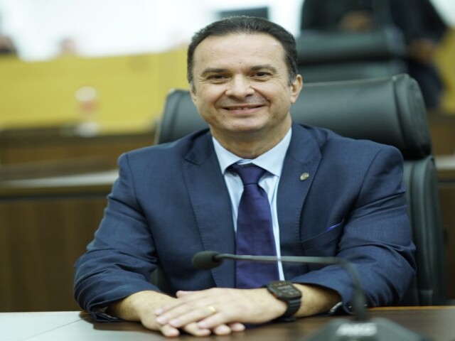 Da saúde à educação, leis de Dr. Luís do Hospital trazem benefícios aos rondonienses